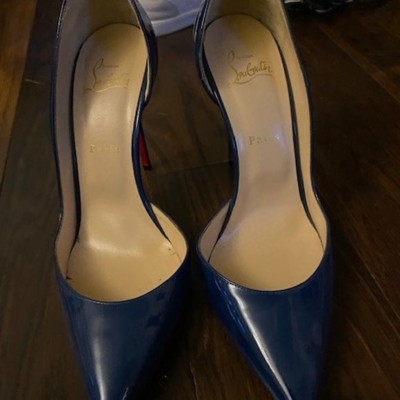 louboutin navy heels